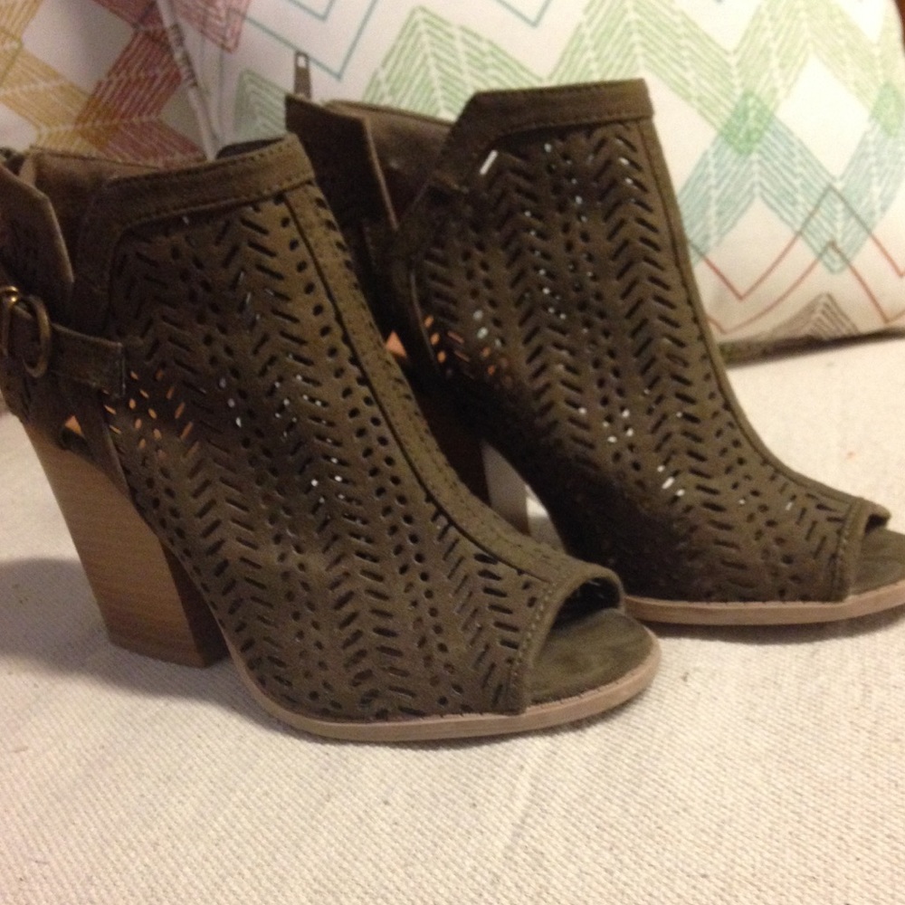 Peep Toe Booties with Chunky Heel